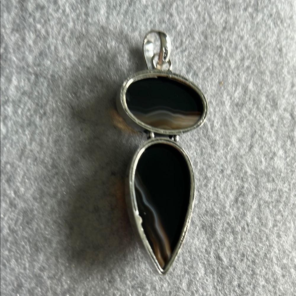 Natural Banded Black Onyx And 925 Sterling Silver Pendant - Picture 11 of 13